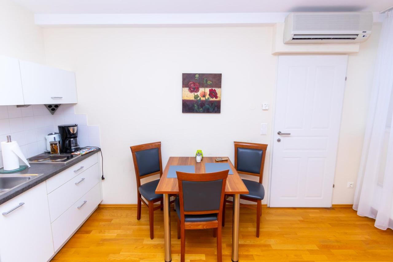 Sky Apartments Відень Екстер'єр фото