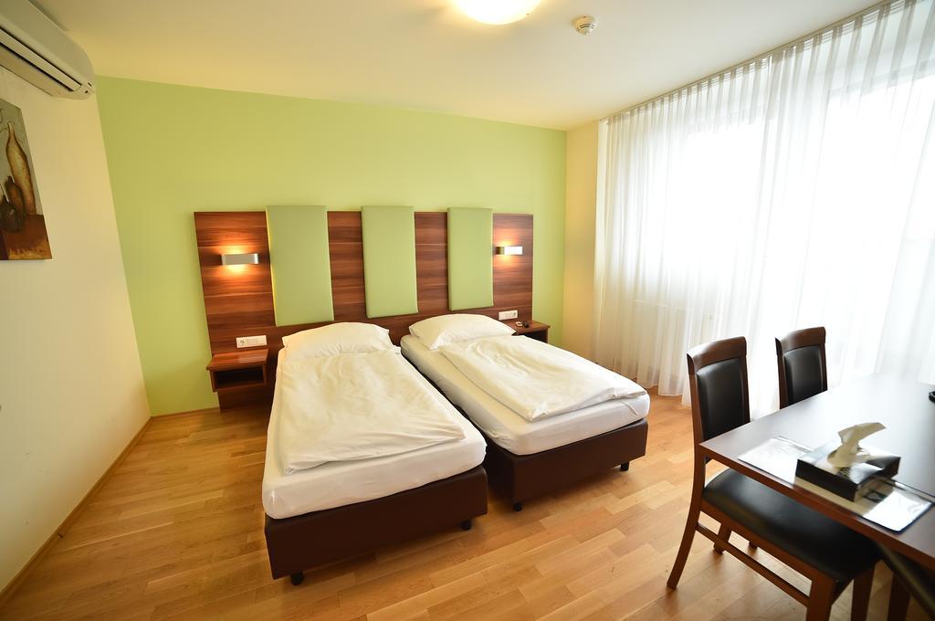 Sky Apartments Відень Екстер'єр фото